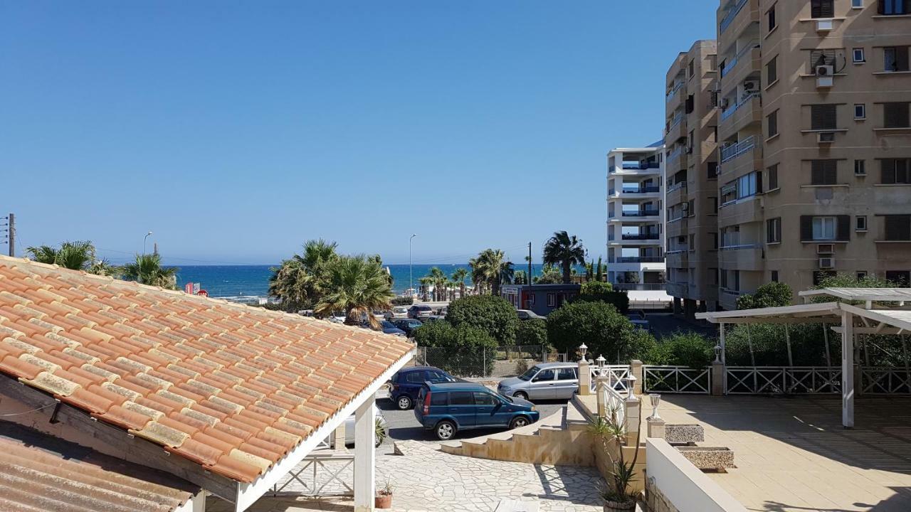 Appartement Zorbas Sea View No 4 à Larnaca Extérieur photo